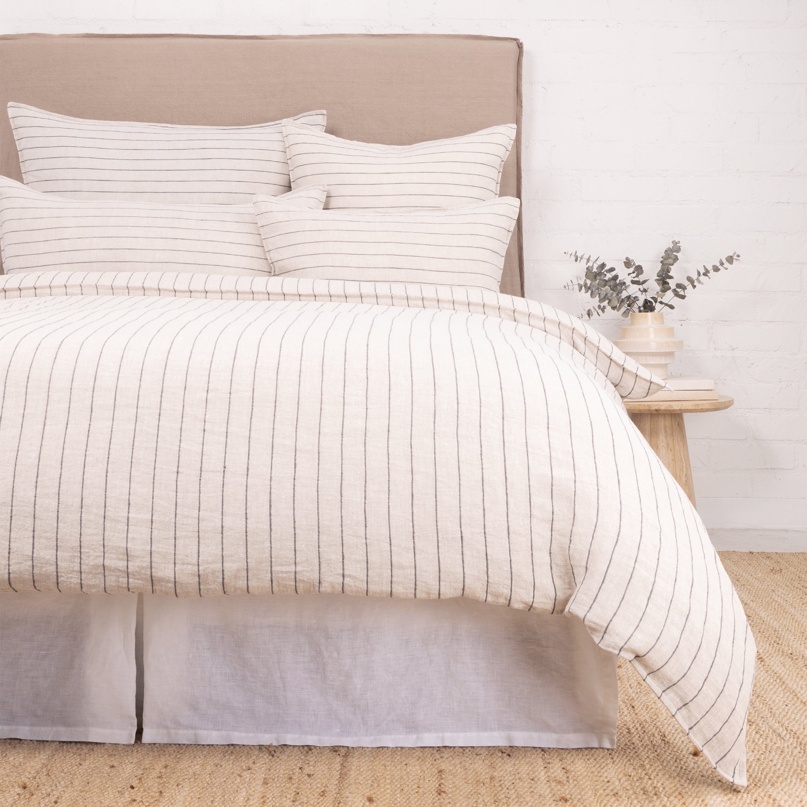 blake - cream/grey color - duvet set - pom pom at home