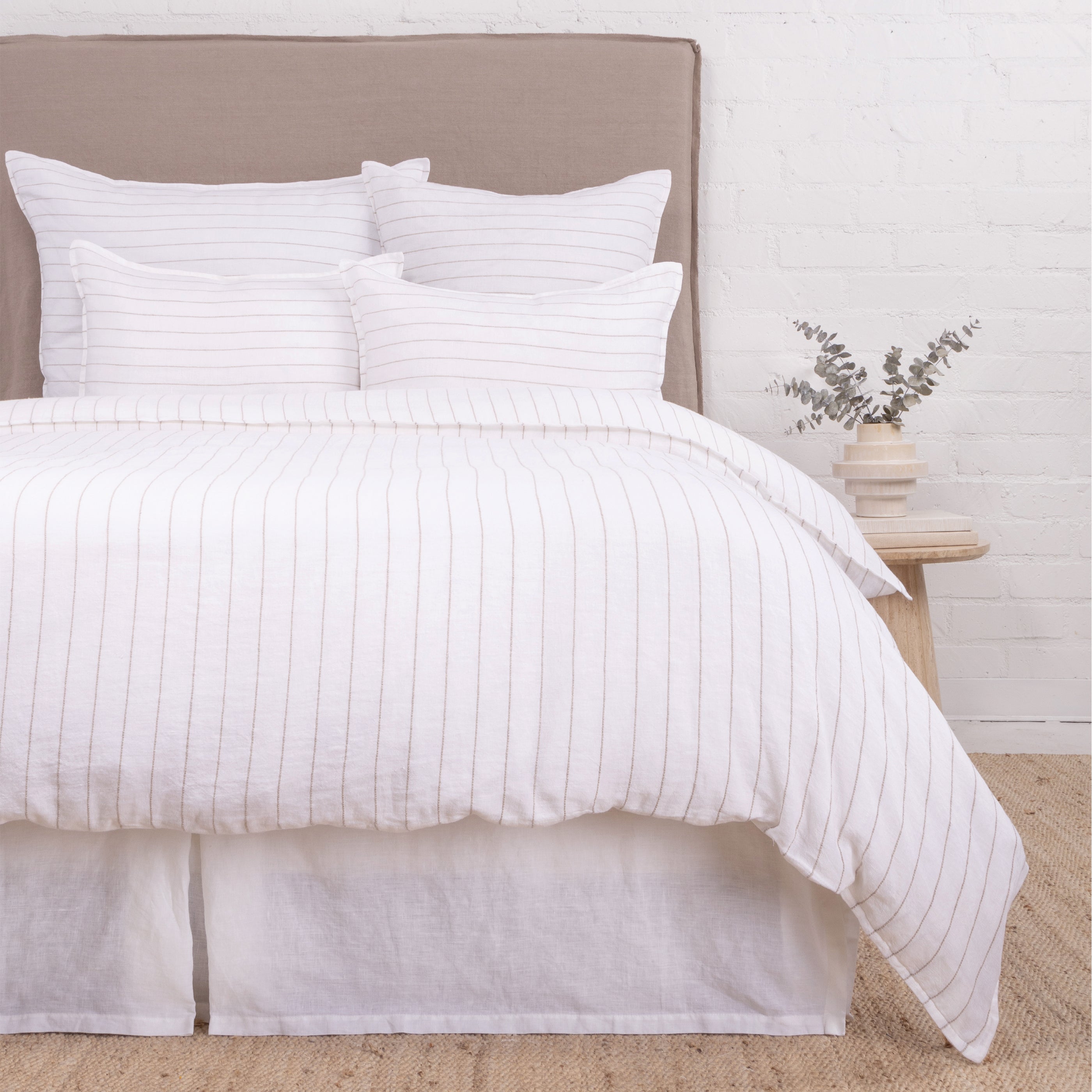 Blake Duvet Cover-Queen-White/Natural-Pom Pom at Home