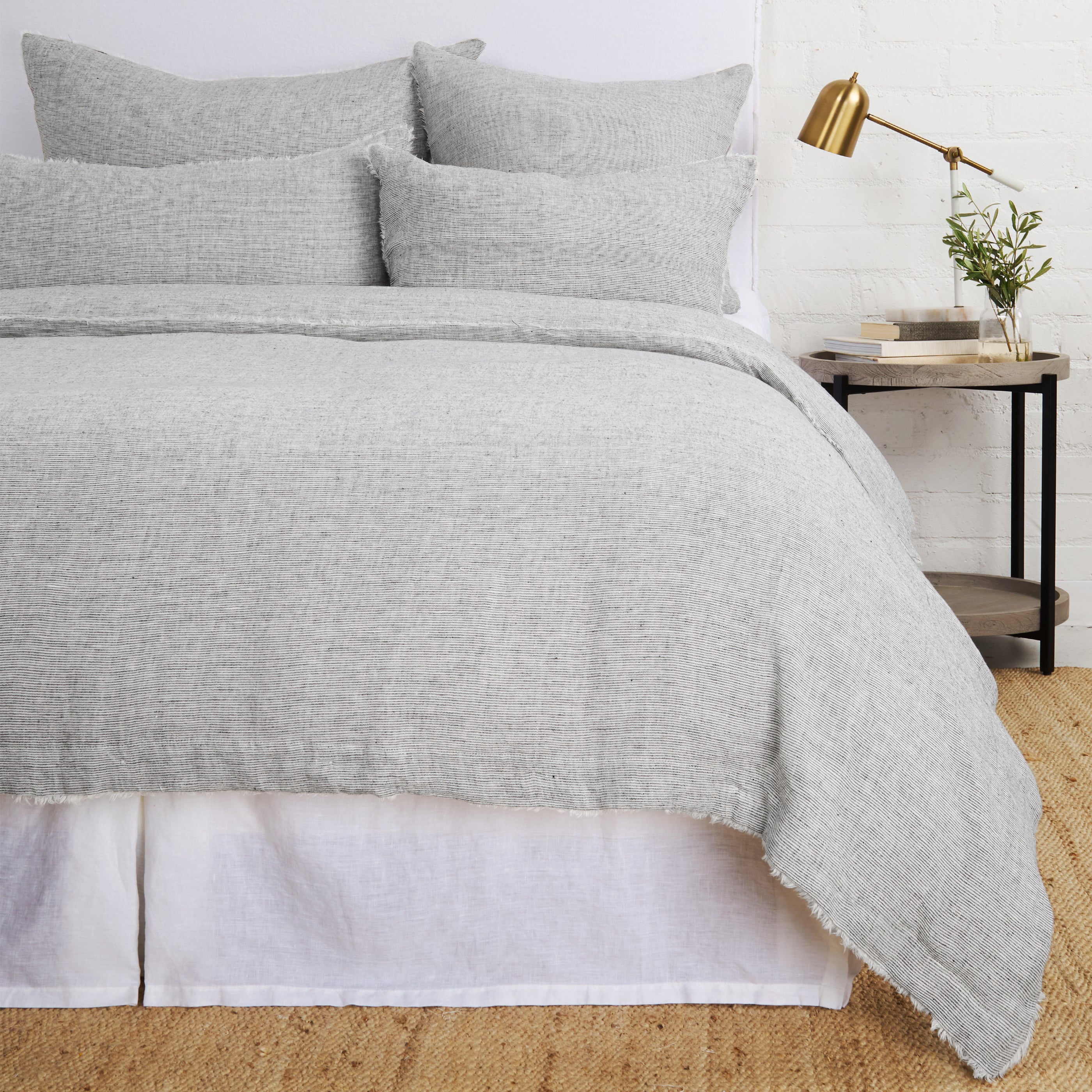 logan - charcoal color - duvet set - pom pom at home